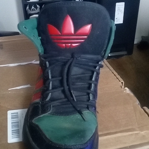 Vintage Adidas - Picture 3 of 3